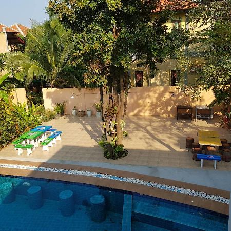 Arerayah Beach Resort 프란부리 외부 사진