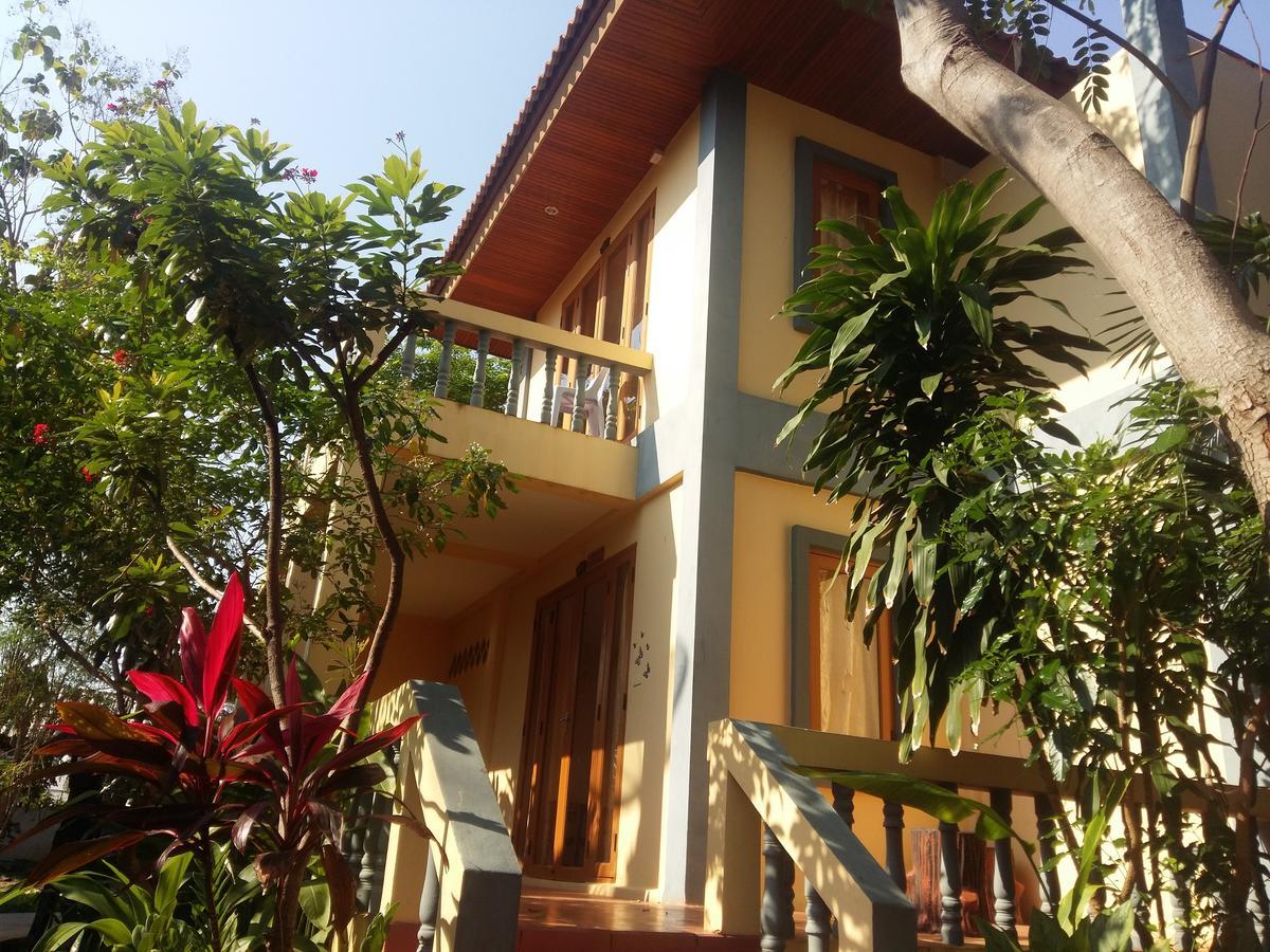 Arerayah Beach Resort 프란부리 외부 사진